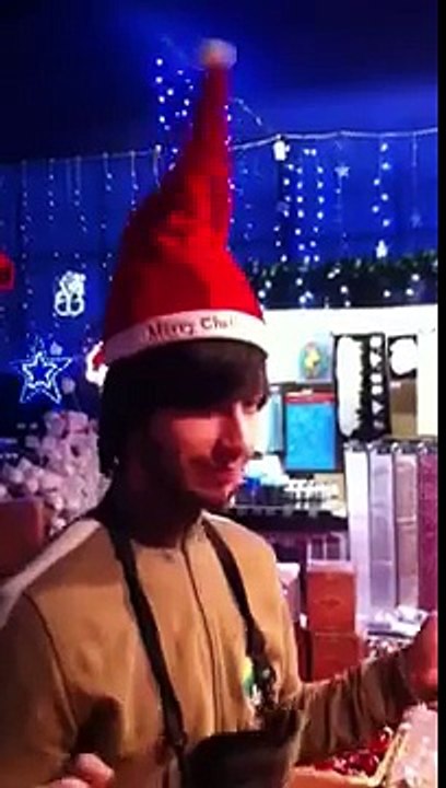 Père Noël et ses lutin