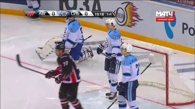 КХЛ. Авангард (Омск) - Сибирь (Новосибирск). Илья Зубов с передач Пережогина и Эрата