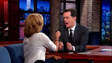 Téa Leoni Explains How Teenagers Are Like Vladimir Putin (720p Full HD)