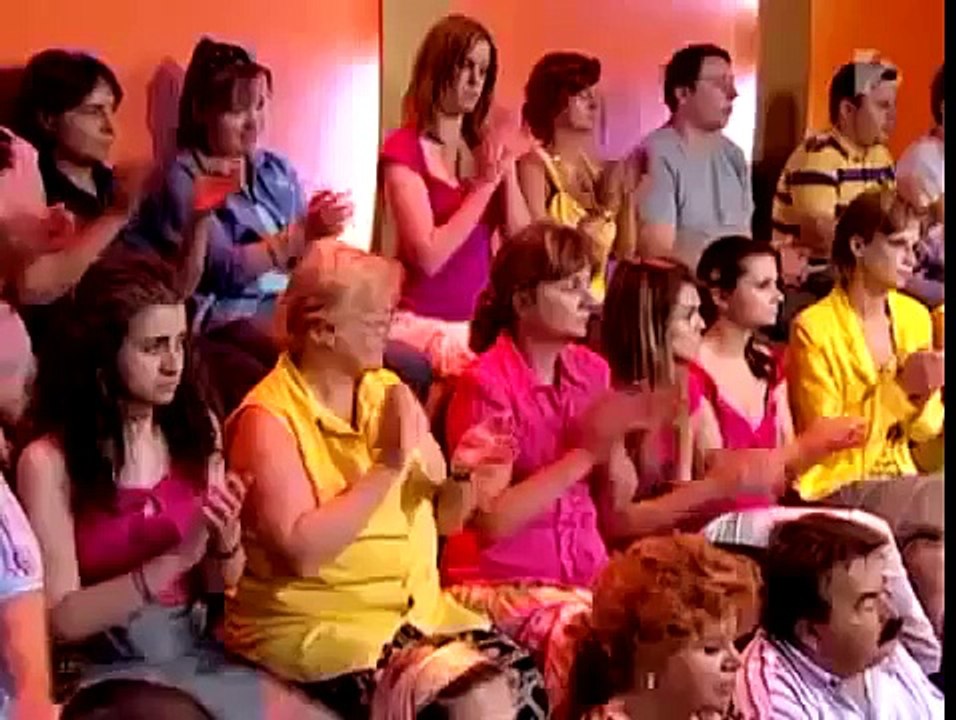 Canlı Yayın Canlı Yayın Olalı Böyle Kavga Görmemiştir   Komik Videolar   İlginç Videolar