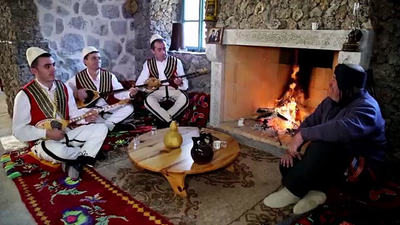 Gjovalin Shani - Hallet e Plakut (Official Video Full HD)