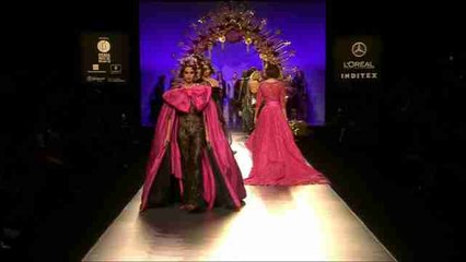 Montesinos rinde homenaje a los grandes creadores de la moda española