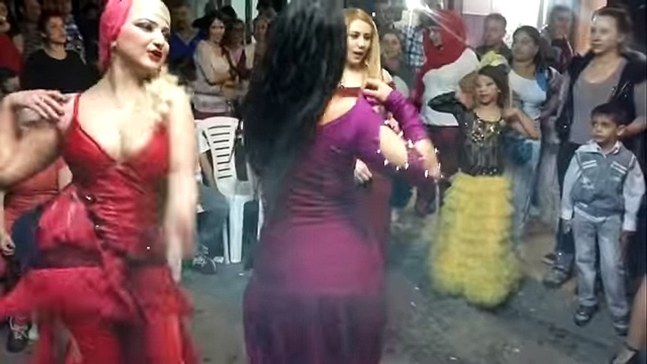 İzmir Tepecik Roman Kızları