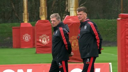 Man Utd - Mühren : "Van Gaal a besoin de temps"