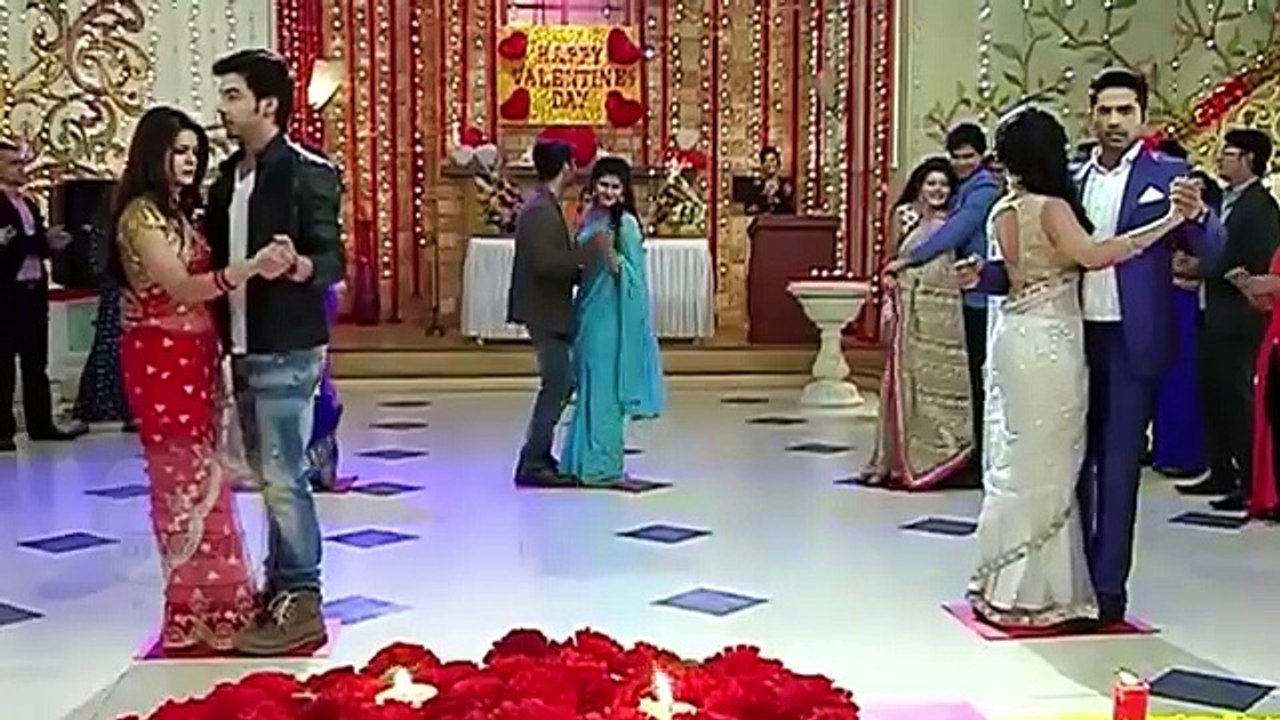 Thapki Bihaan's ROMANTIC Dance Performance In Front Of Dhruv - Thapki Pyar Ki