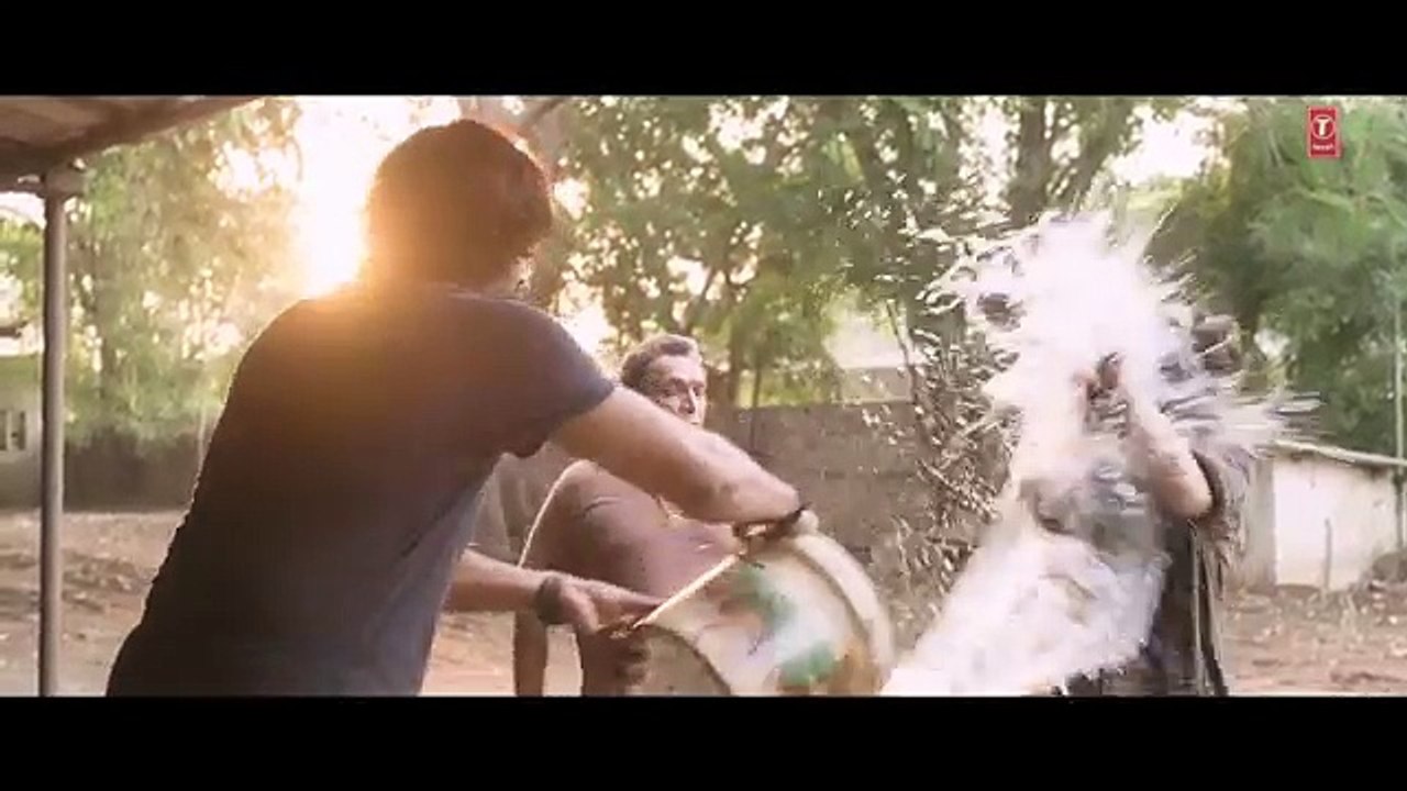 JAGAA KHUNNAS FULL VIDEO Song - SAALA KHADOOS - R. Madhavan, Ritika Singh - T-Series