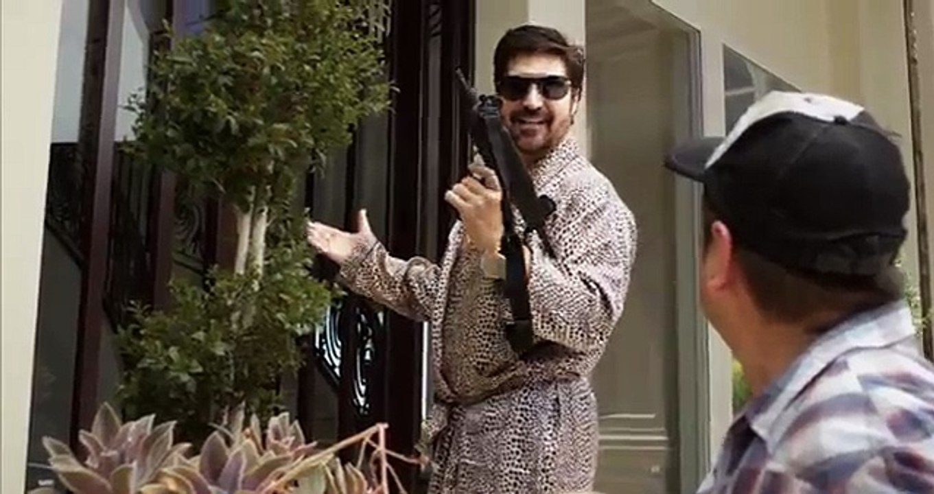 Rich Jerk in 4K