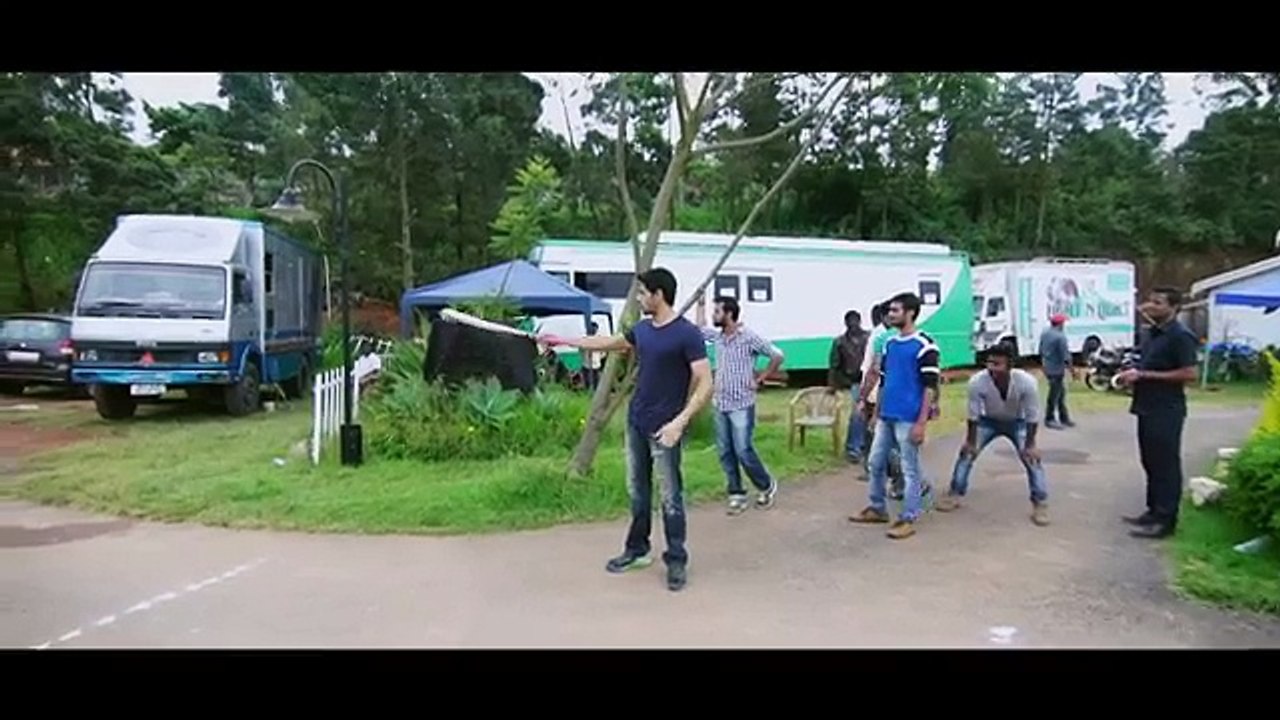 Cricket Match_ Kapoor Vs Sons _ Sidharth Malhotra & Fawad Khan - Downloaded from youpak.com