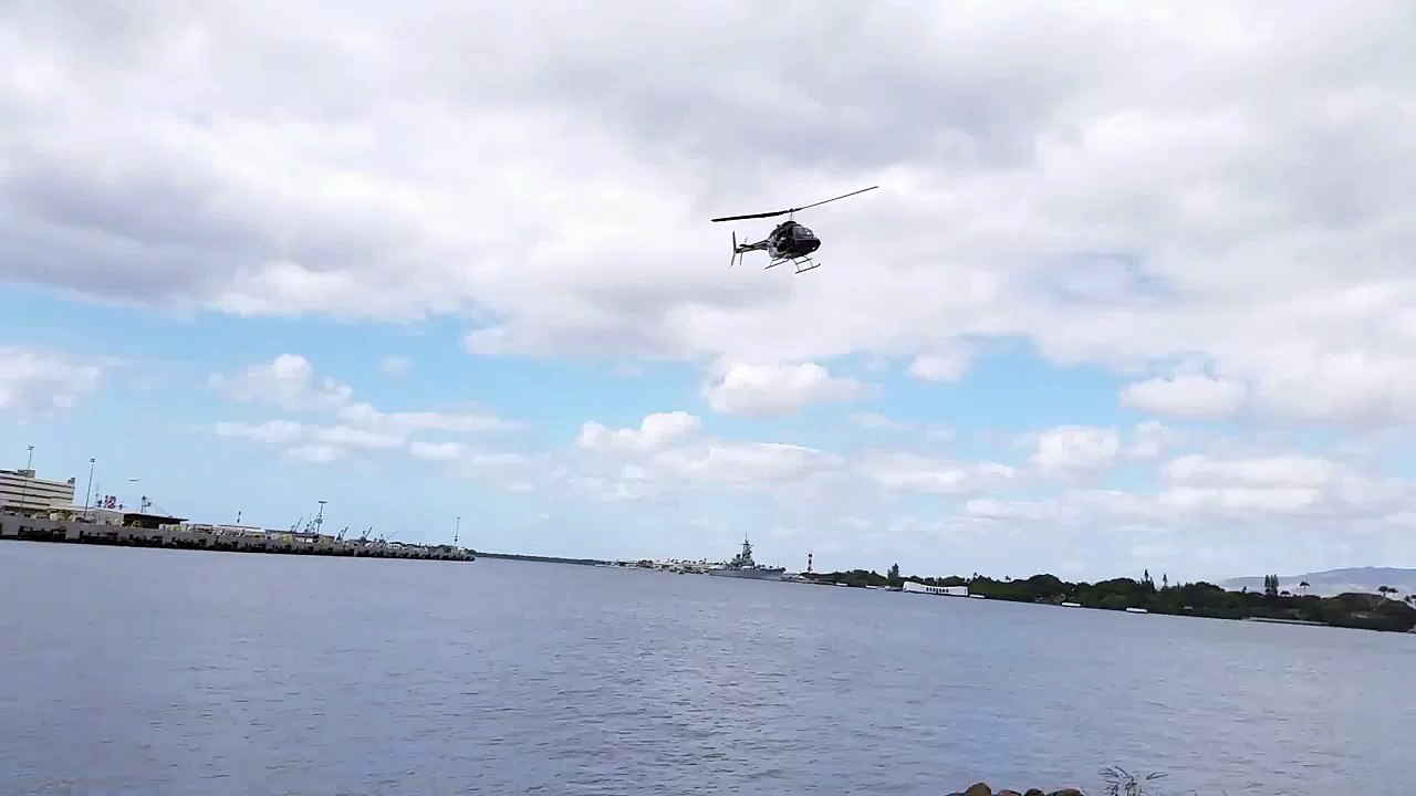 Helicopter Crash Pearl Harbor SLOW MOTION Original 2/18/16 10:15am