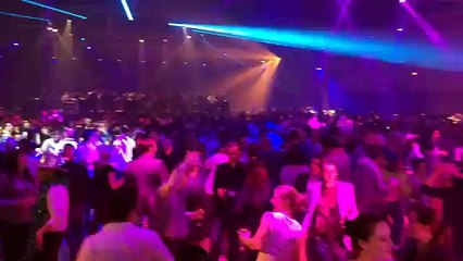 SuperJaimie for the SIBOS 2014 closing night