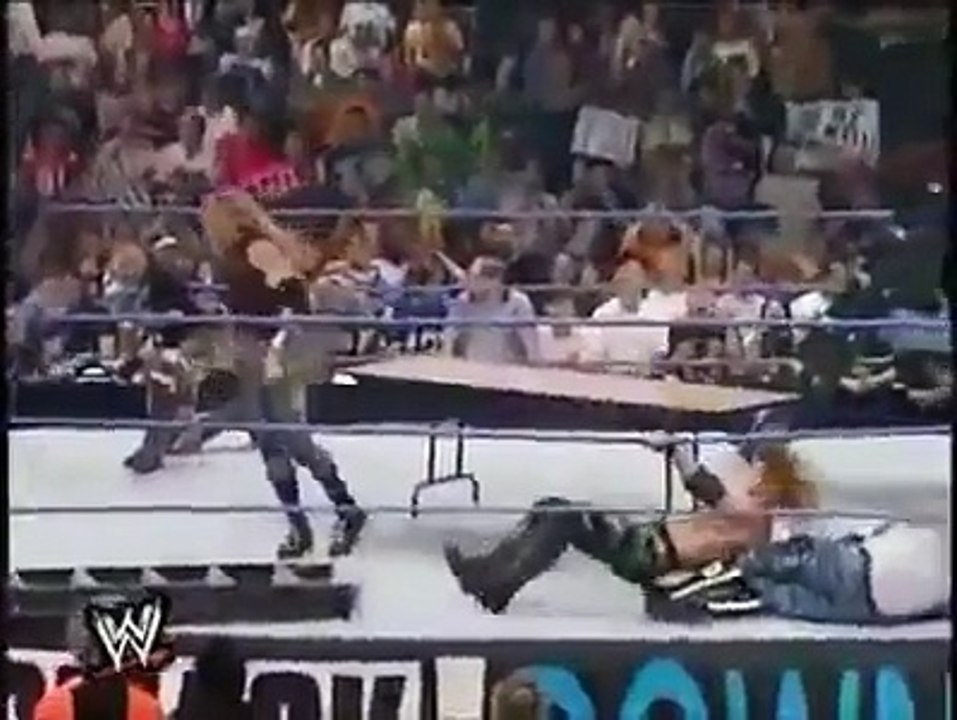 WWE Lovers_2..roman ring vs big show