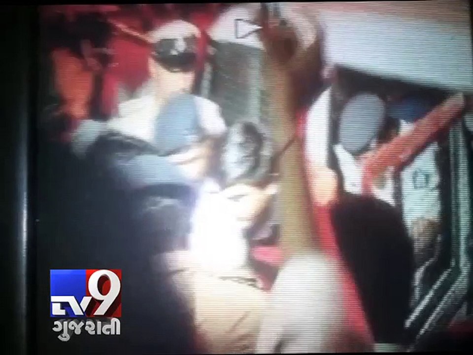 Patidar Anamat Andolan - On hunger strike for two days, Hardik  shifted to Surat hospital - Tv9 Gujarati