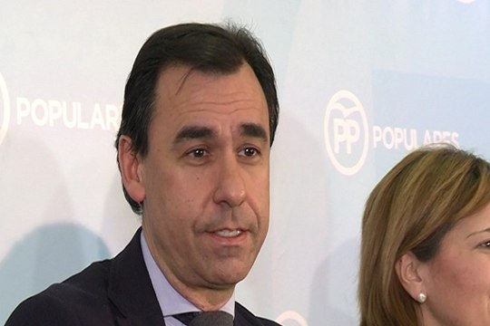 Maíllo: Un acuerdo entre PSOE y C's ni sirve ni suma