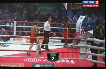 Mickey Rourke vs Elliot Seymour