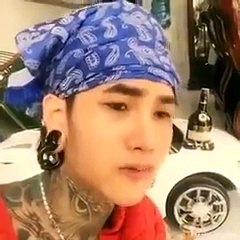 Hot Boy xăm trổ chửi SƠN TÙNG MTP