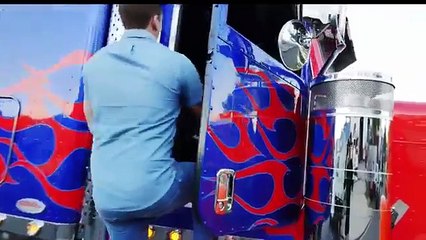 Social autobots facebook & instagram software program