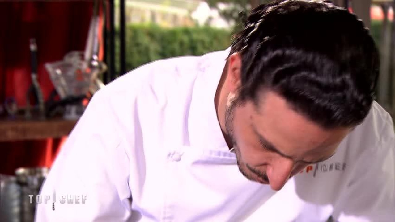EXCLU ! La présence de Philippe Etchebest fait craquer Pierre dans Top Chef ! La suite, lundi à 20:55 sur M6