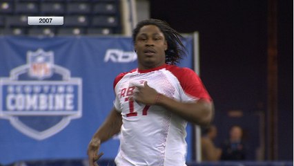 Marshawn Lynch runs the 40