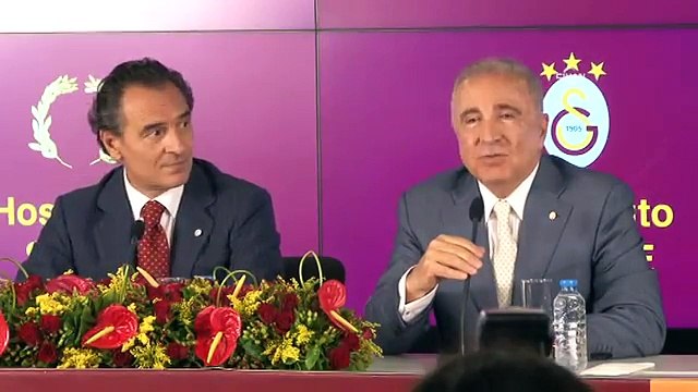 Cesare Prandelli resmi imzayı attı