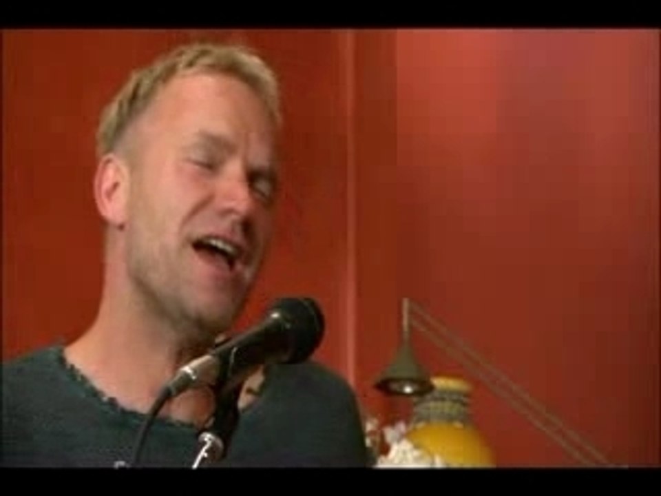 Sting with Dominic Miller shape of my heart