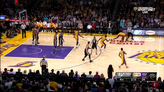 Kobe Bryant insensible à la douleur face aux Spurs