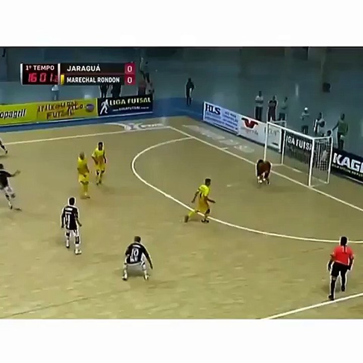 Insane backheel finish