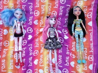 Call me maybe - Clip Video - Monster High version - Starring Rochelle Goyle