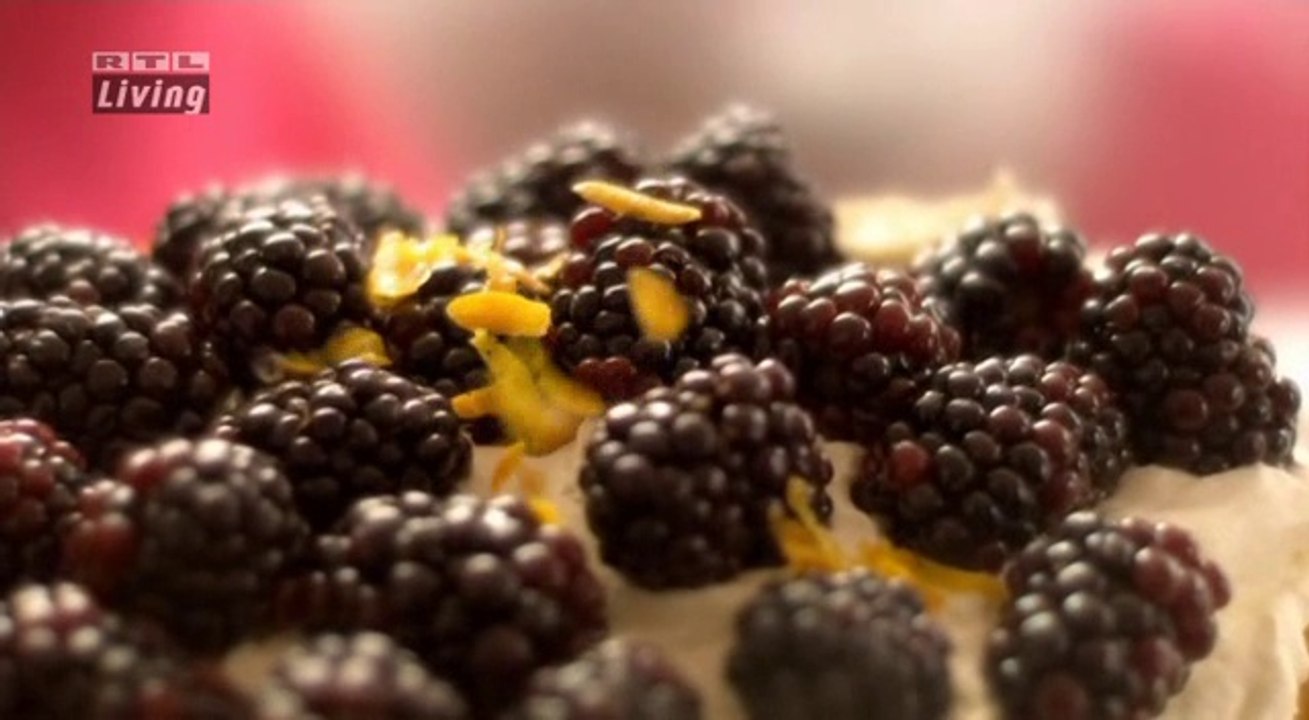 Zitronenkuchen Trifle mit Brombeeren