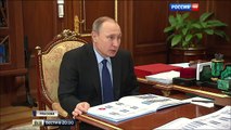 Путин обсудил успехи региона с губернатором Белг
