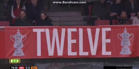 Arsenal Try To Score - Arsenal v. Hull City 20-02-2016
