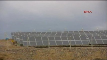 Tải video: Ankara - Tarımsal Sulamada Güneş Enerjisi ile Organik Elektrik Üretimi