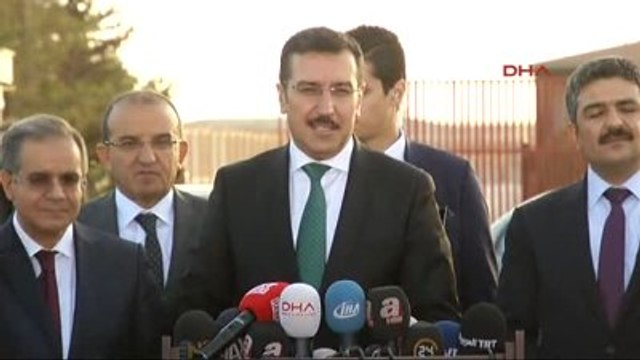 Kilis Gümrük ve Ticaret Bakanı Bülent Tüfenkçi'nin Öncüpınar Sınır Kapısı'nda Açıklama Yaptı