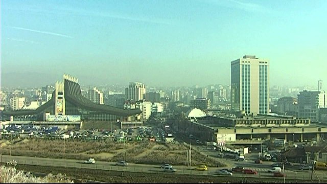 AKP publikon emrat e uzurpatorëve të pronave pas luftës - Top Channel Albania - News - Lajme