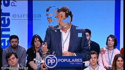 Rajoy critica la política de "postureo"