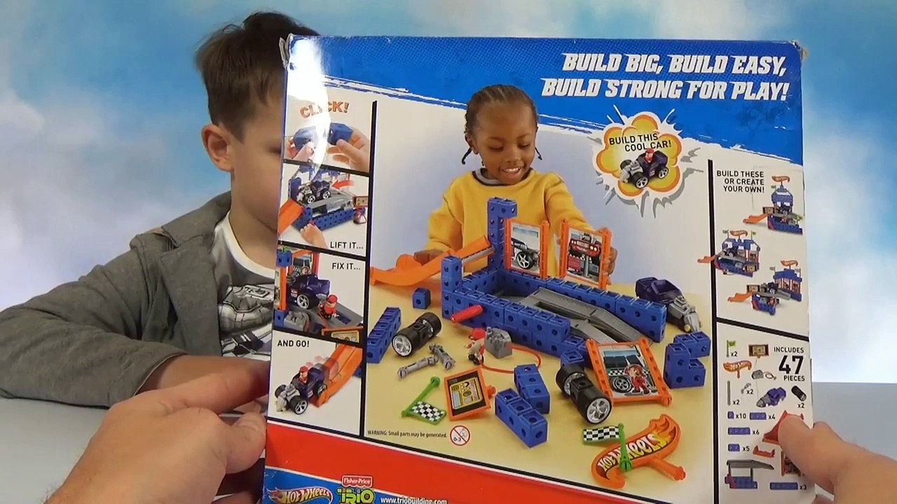 Хот Вилс конструктор с подъёмным механизмом и машинка Хотвилс распаковка Hot Wheels set & car