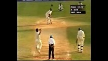 Venkatesh Prasad Removes Saeed Anwar Twice in 1999 India Pakistan Series