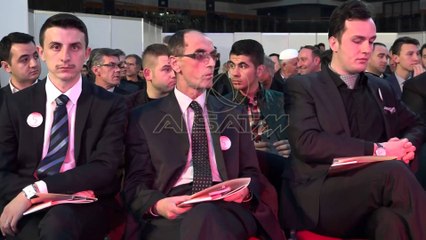 5 vjetori i fondacionit ‘Dauti’, shpërndan 120 bursa për studentë