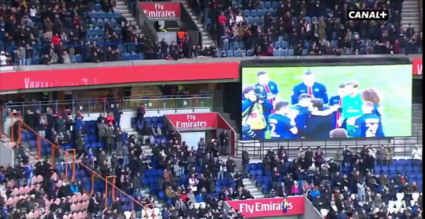 Gracias Pocho : Hommage rendu à Ezequiel Lavezzi avant PSG - Reims