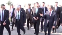 Gümrük ve Ticaret Bakanı Tüfenkci, Mülteci Kamplarını Ziyaret Etti