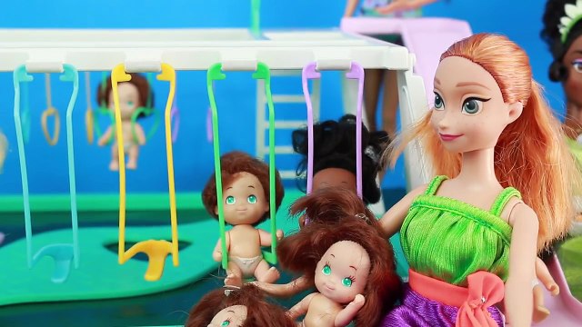 Frozen Anna Kids BABY PARK Toby Lost Quints Playset with Barbie Kristoff Skipper & Princes