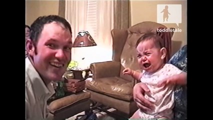 Baby girl prefers her dad with a scary mask - Funny - toddletale