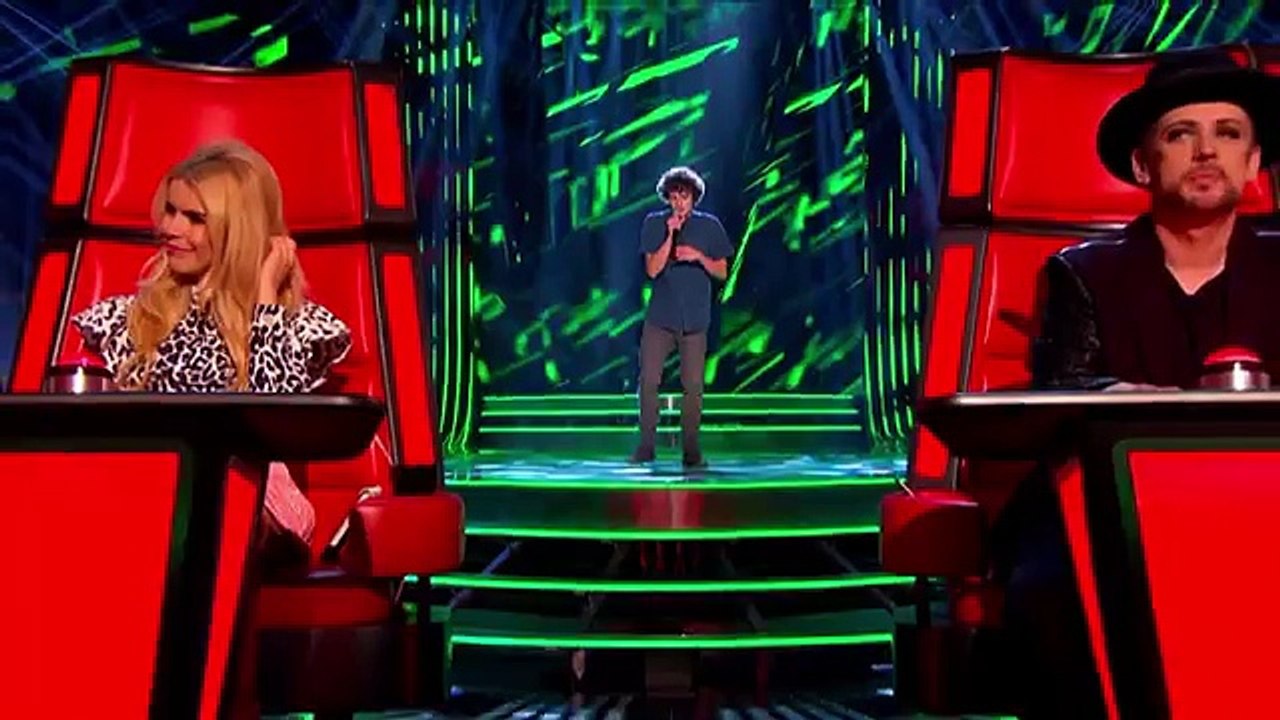 Sam Bloor performs 'Come and Get It'  - The Voice UK 2016: Blind Auditions 7 (FULL HD)