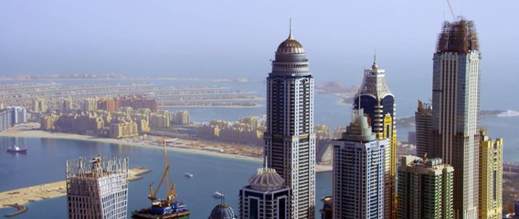 Base Jump - Dubai 4K