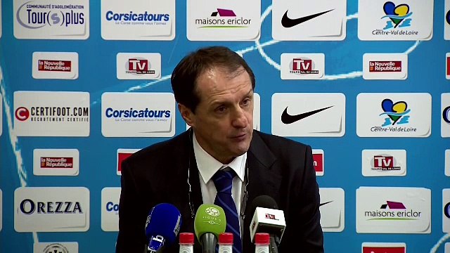 Réactions des entraîneurs après Tours FC - Valenciennes FC