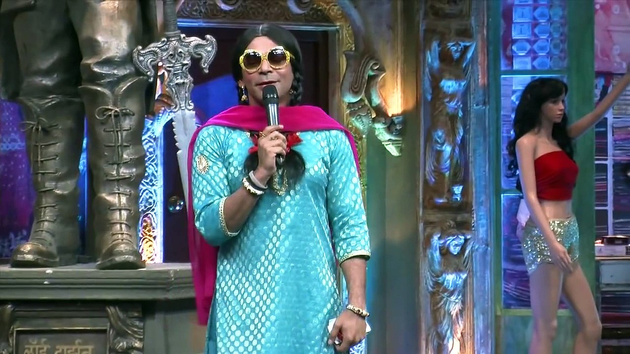 Abhishek Bachchan Farah Khan Pity Karan's Sex Life! Koffee with Karan Season 4