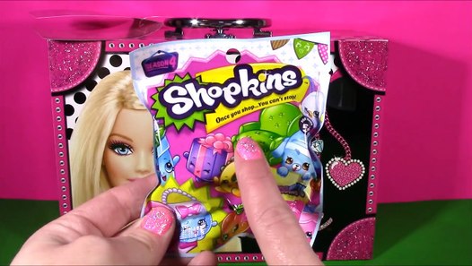 BARBIE Beauty Train Ca[ s e ]! Makeup! Gloss Shimmer Lotion Nail Polish! SHOPKINS FUN vidé ...