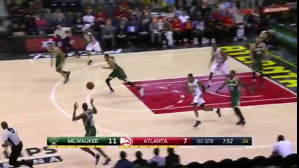 Jabari Parker's Strong Dunk  Bucks vs Hawks February 20. 2016 NBA 2015-16 Season