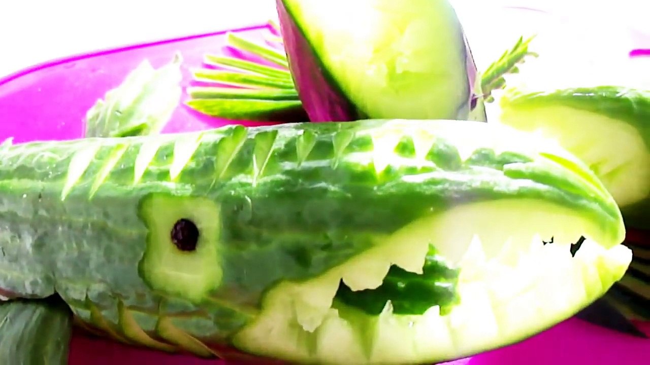 Art In Cucumber Shark - Fruit Vegetable Carving Garnish - Cucumber Sushi Garnish