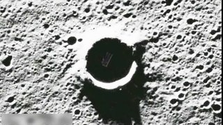 12/9/11 CONFIRMED Alien Bases Inside Moon Crater - UFOs - Apollo