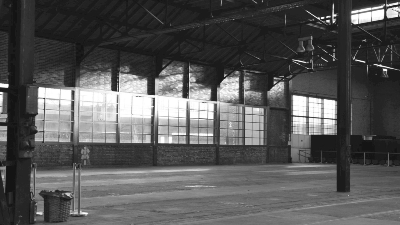 Wandering through empty Spaces